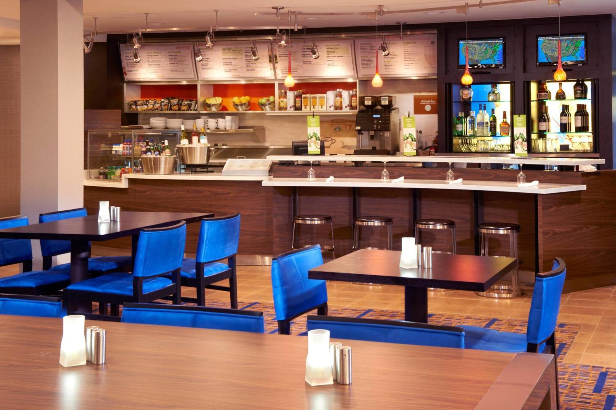 מלון Courtyard Toledo Rossford/Perrysburg מראה חיצוני תמונה